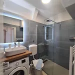Marin Krk * Veglia